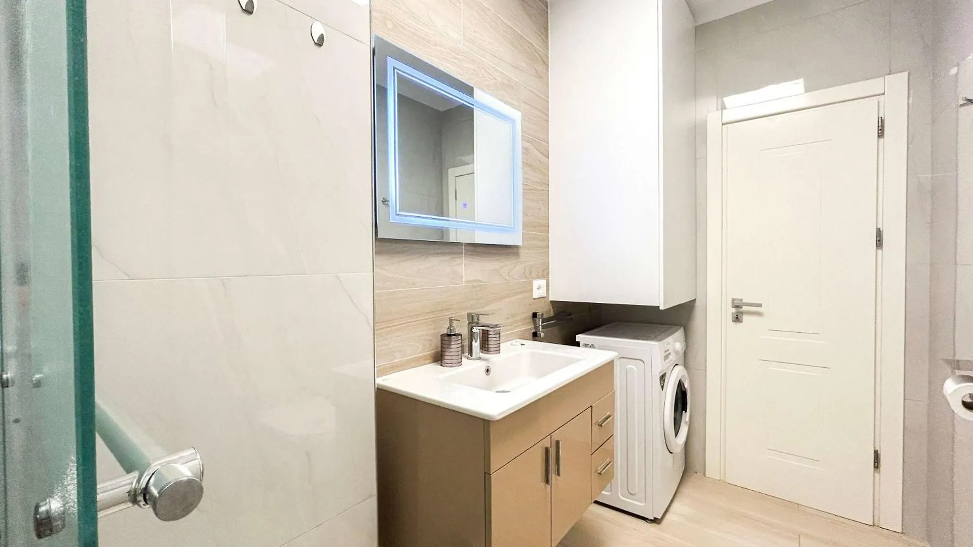 Aqua Vista 598 Apartment Durres