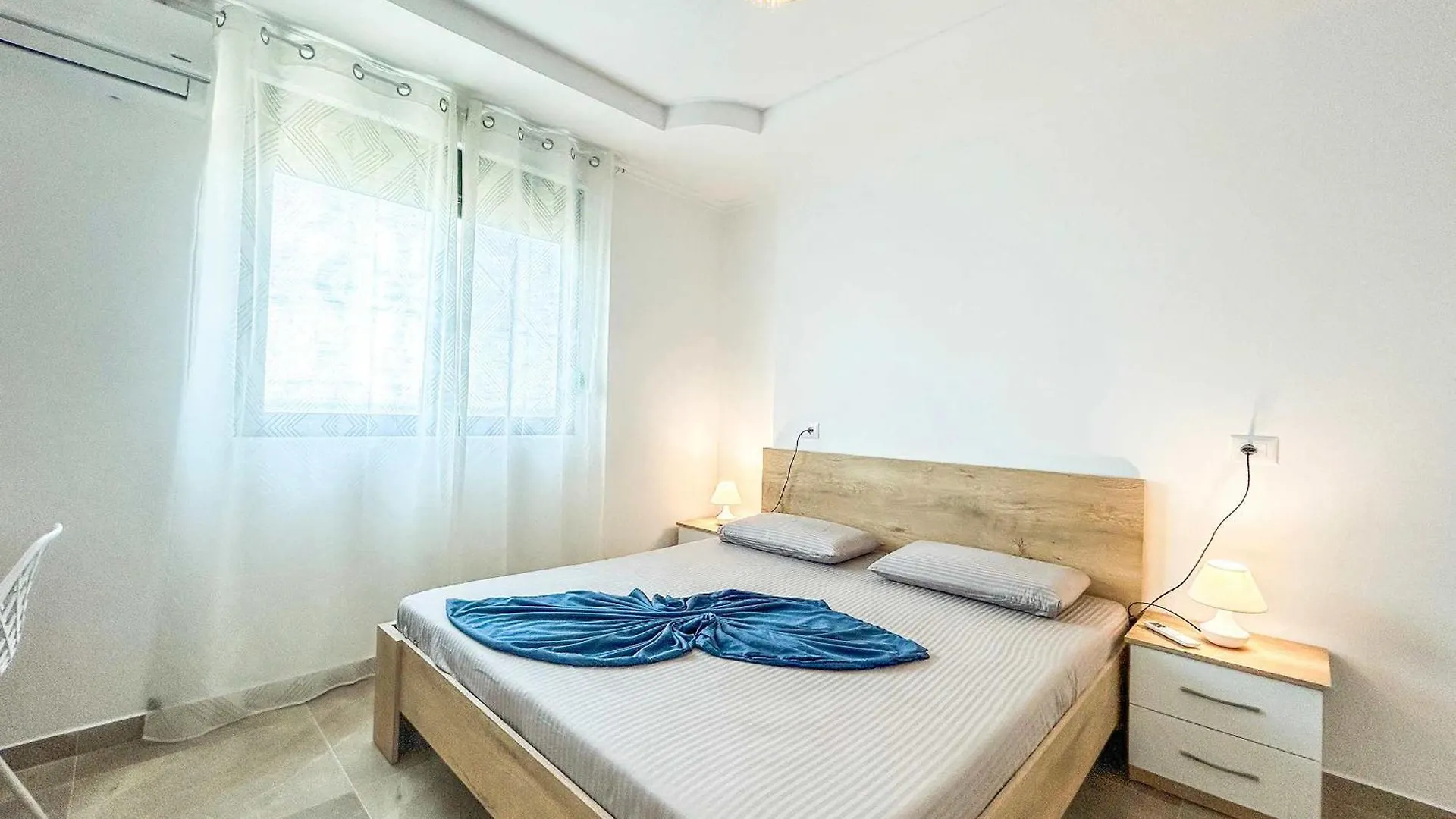 Aqua Vista 598 Apartment Durres