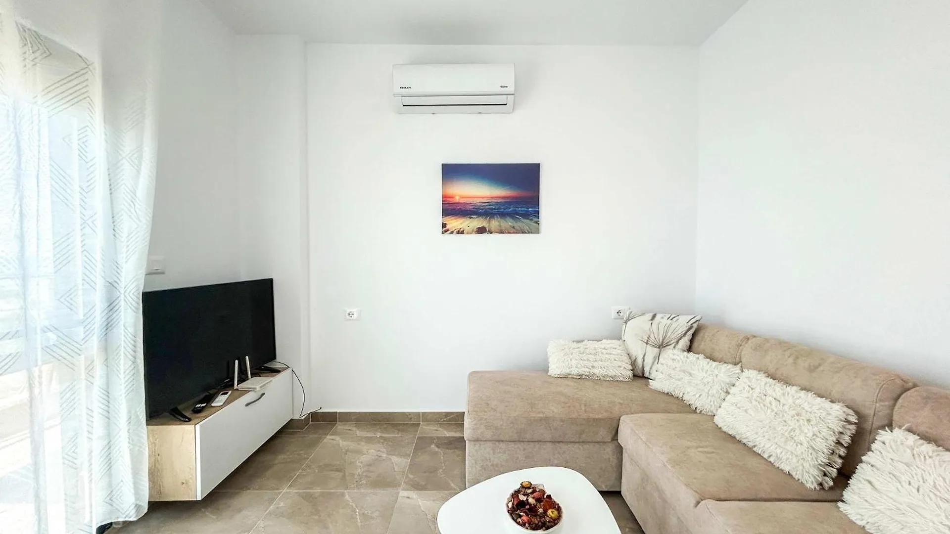 Aqua Vista 598 Apartment Durres 0*,