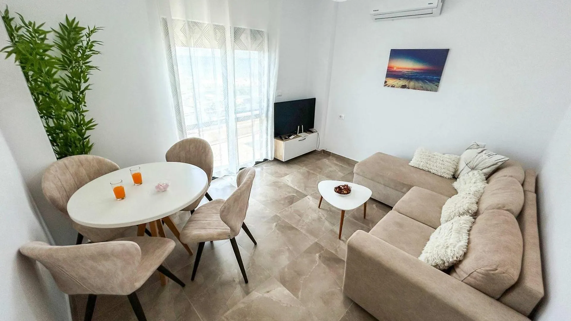 Aqua Vista 598 Apartment Durres